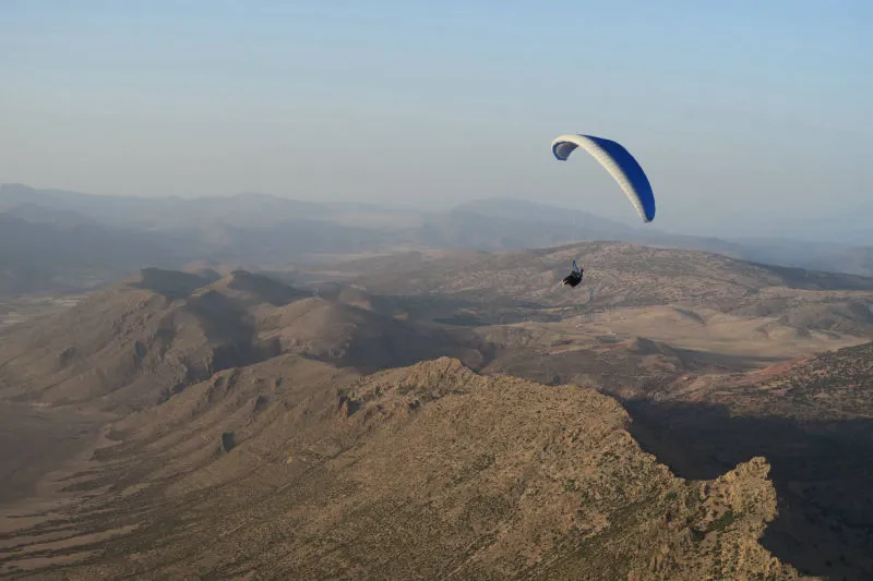 Zouhair flying Guigou, Mid Atlas